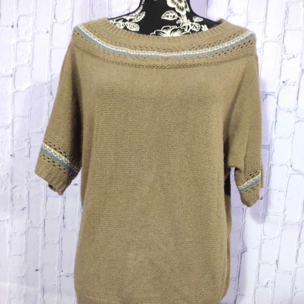Willi Smith Tan Knit Short Sleeve Sweater Women’s Small